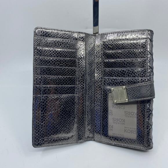 Michael Kors Silver Leather Wallet - Picture 3 of 8